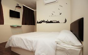 Bmw Hotel Muar
