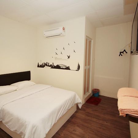 Oyo 90155 Bmw 1 Hotel Muar Luaran gambar